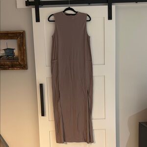 Lunya Sleeveless Taupe Chemise